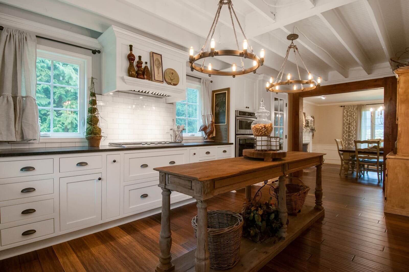 Phinney Ridge Painting - Farmhouse kitchen, full repaint (Bothell)