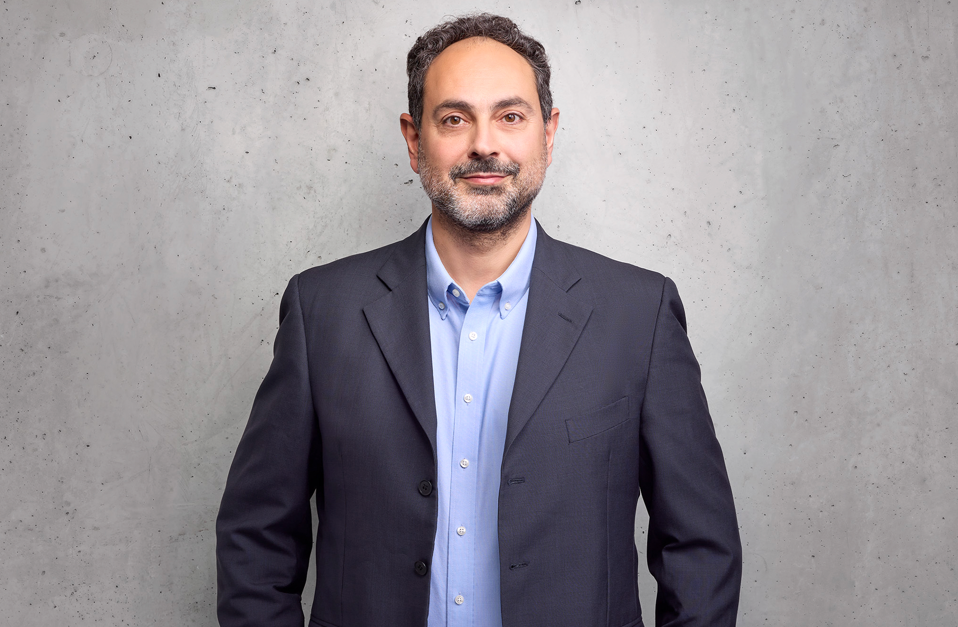 Dr. Felix Frank