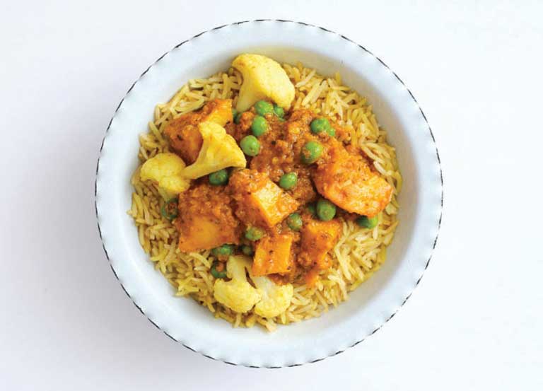Indian Spiced Potato & Cauliflower Curry