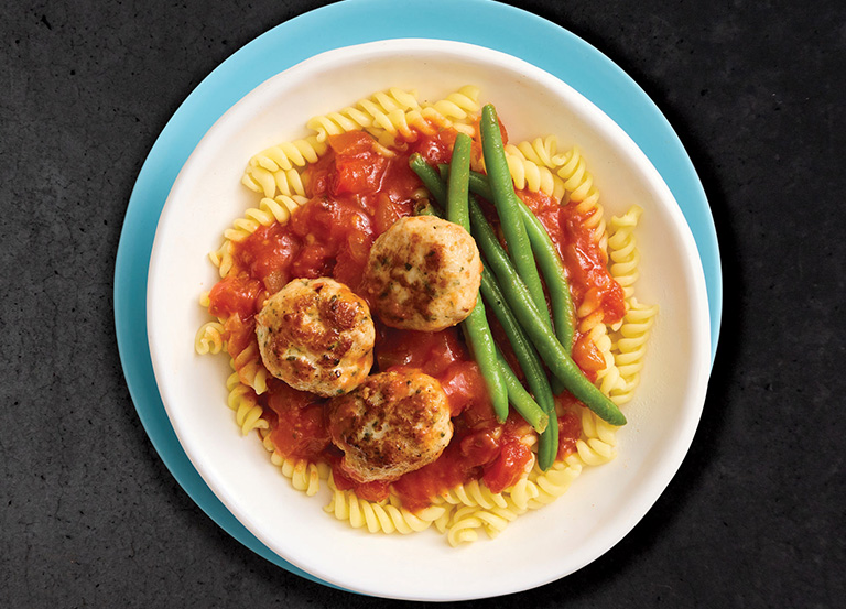 Chicken Meatballs with Arrabbiata & Pasta