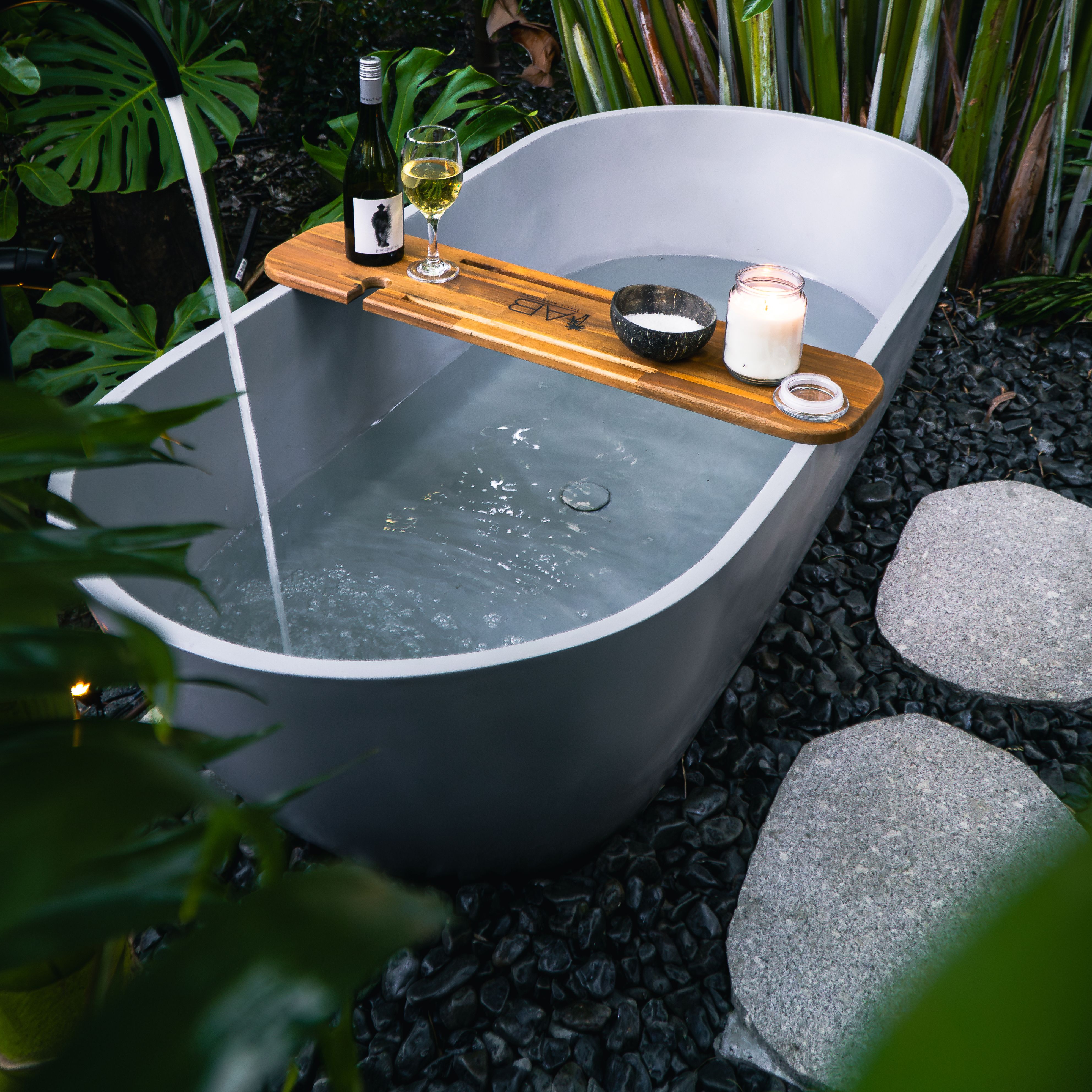 Escape to Airlie Bungalows