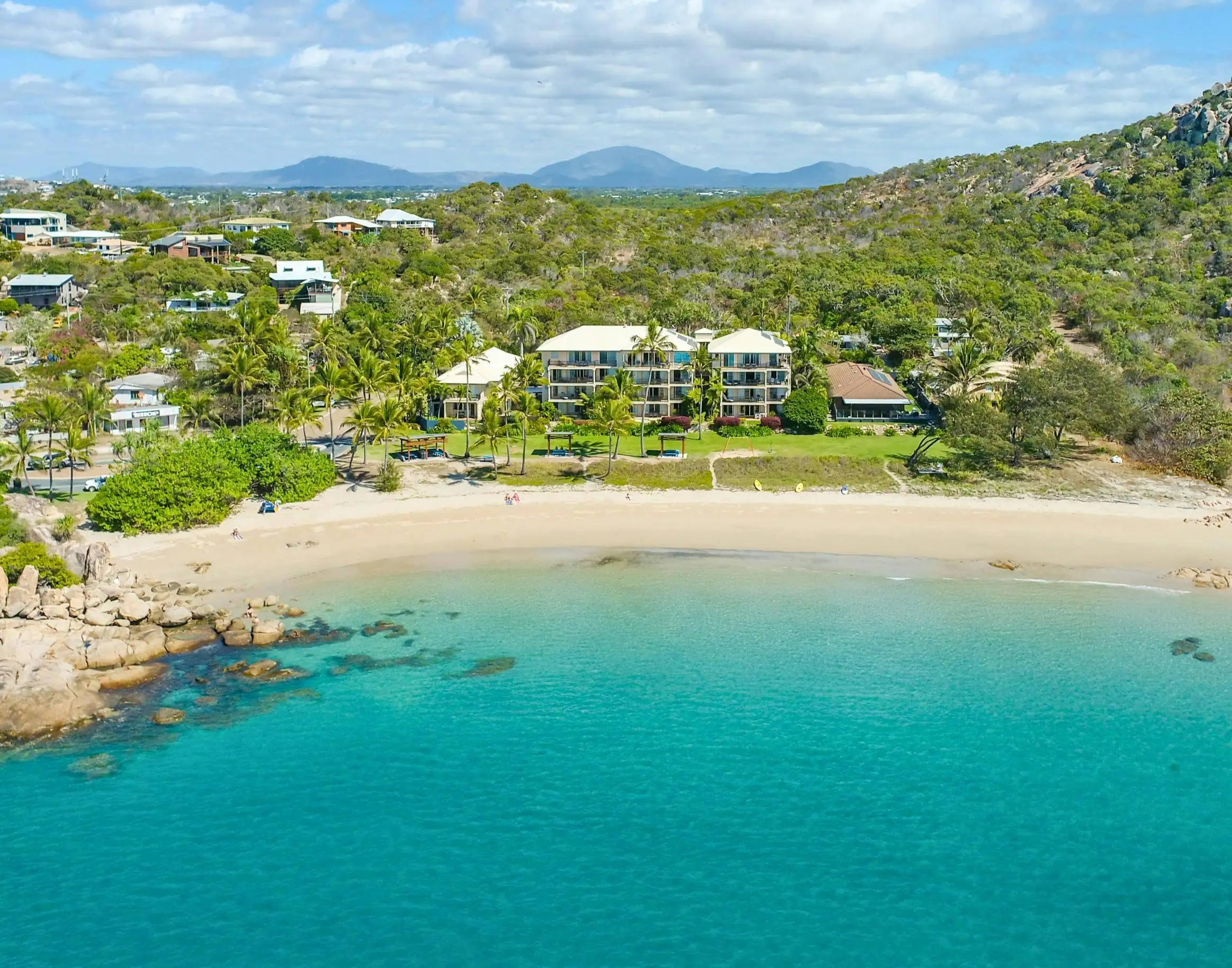 Beneath Bowen’s Beautiful Bays 