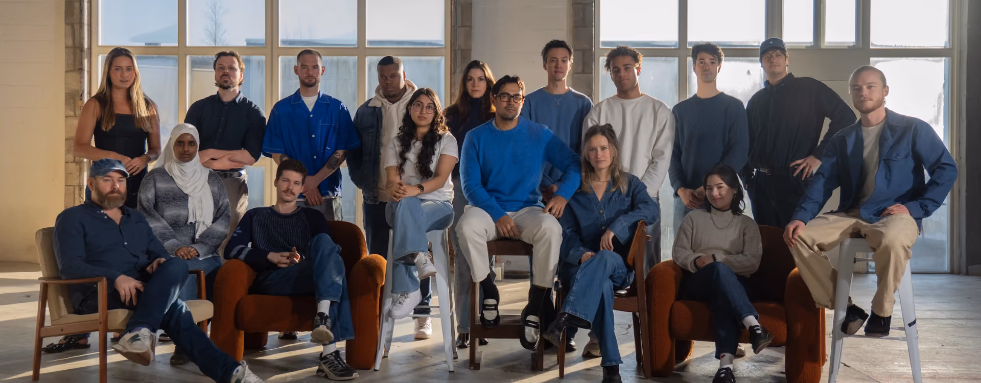 Groepsfoto van het team van Creative Media Network