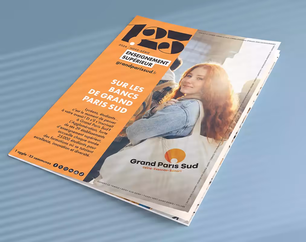 couverture du magazine 1.23 sur un applat bleu