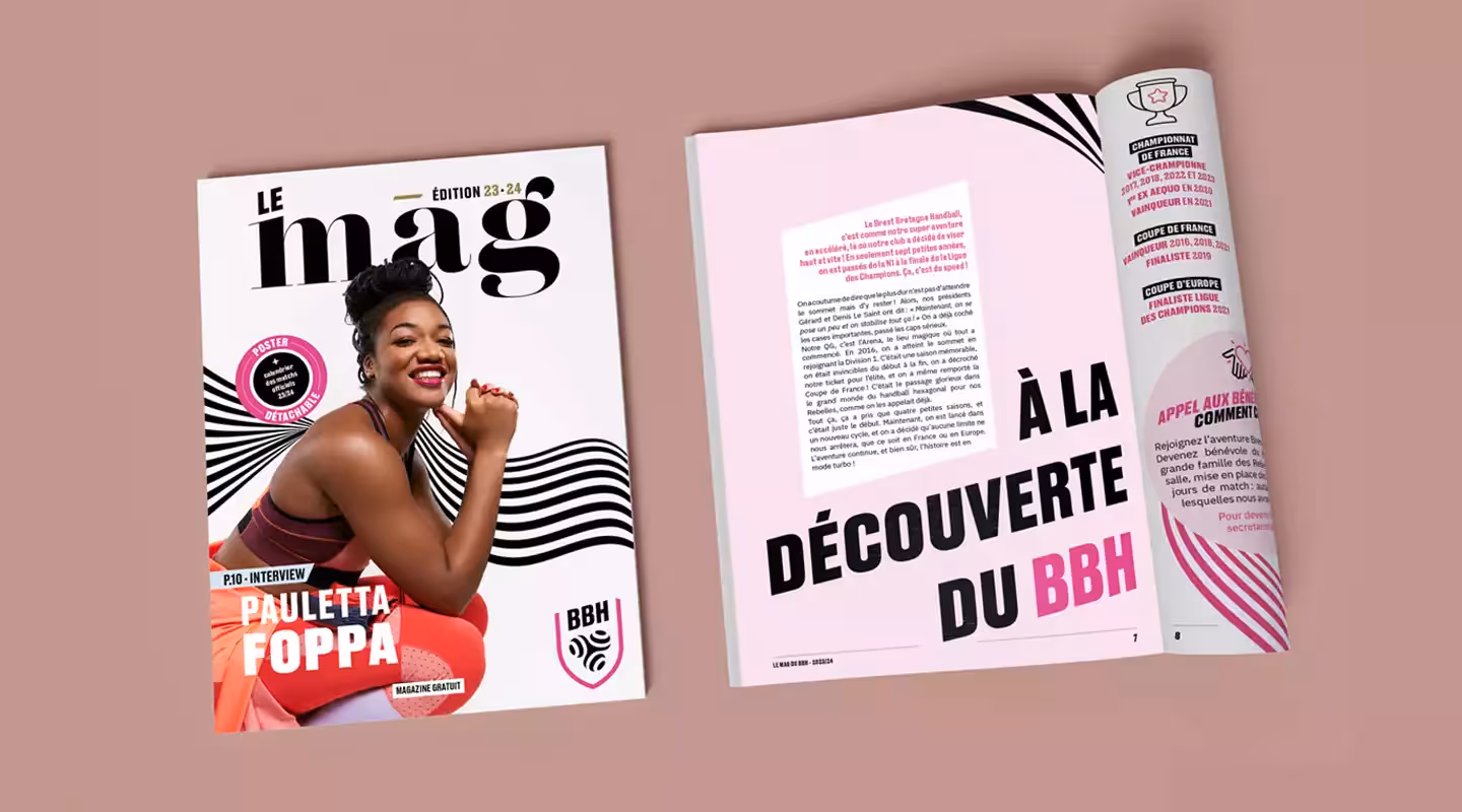 Une couverture et une double page ouverte qui dévoilent le travail éditorial