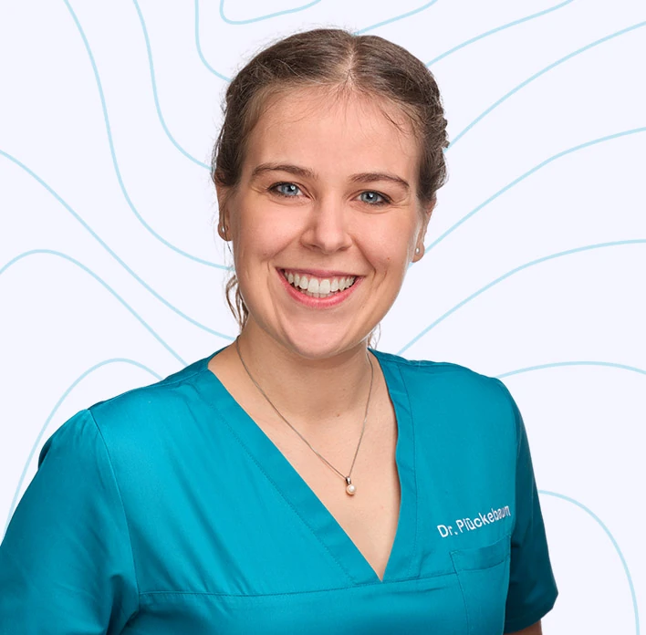 Dr. Yvonne Plückebaum