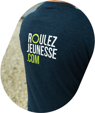 Photo d'un T-Shirt Roulez Jeunesse de dos