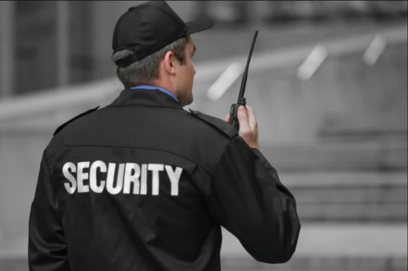 Summer Safety for Security Professionals: Staying Alert, Hydrated, and on Duty
