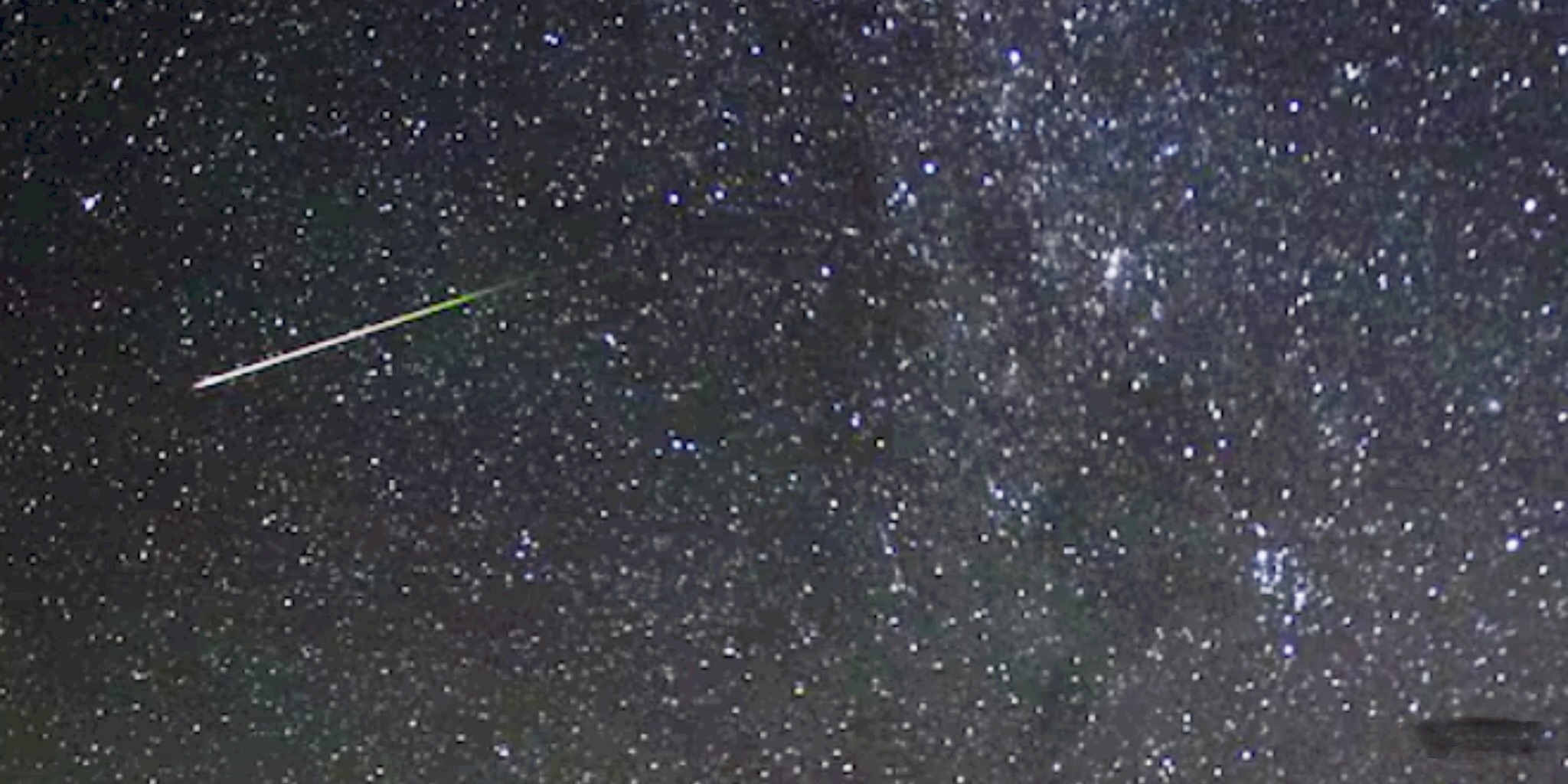 Blistering Heat, Bright Skies: Twin Meteor Showers to Dazzle Houston Midweek