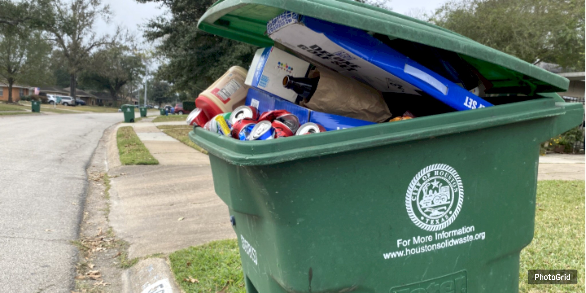 City Recycling Backlogs Soar as Houston Battles Aging Fleet, Route Inefficiencies