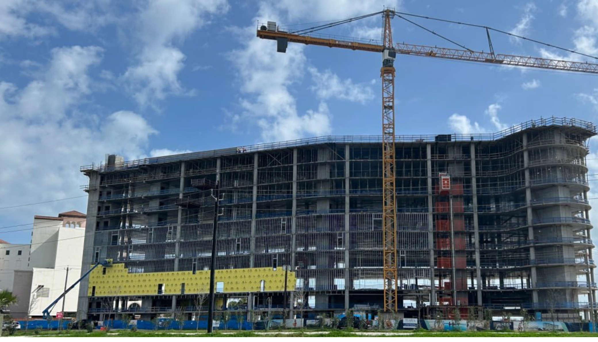 New Beachfront Tower Near Houston Tops Out, Signaling Momentum for Galveston Waterfront