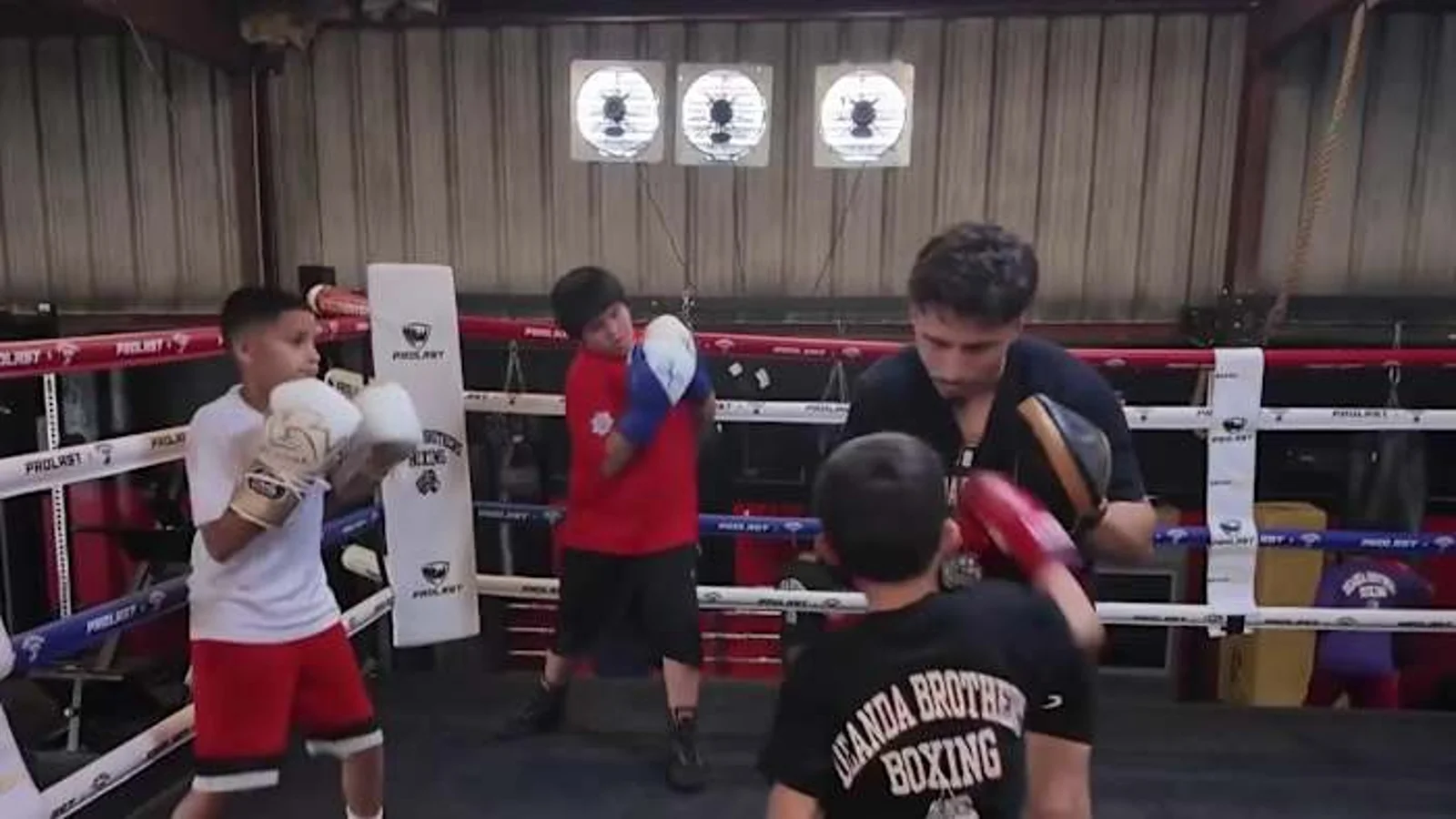 DeAnda Brothers Boxing Gym Hosts Community Event for Houston Residents