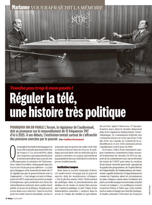 Article de fond illustré par une photo en noir et blanc de deux hommes en plateau télévisé dans les années 60, sous un panneau portant le sigle "ORTF". Le titre en rouge et noir indique : "Réguler la télé, une histoire très politique". L’article évoque les enjeux actuels autour du régulateur de l’audiovisuel français (Arcom) et son rôle historique.