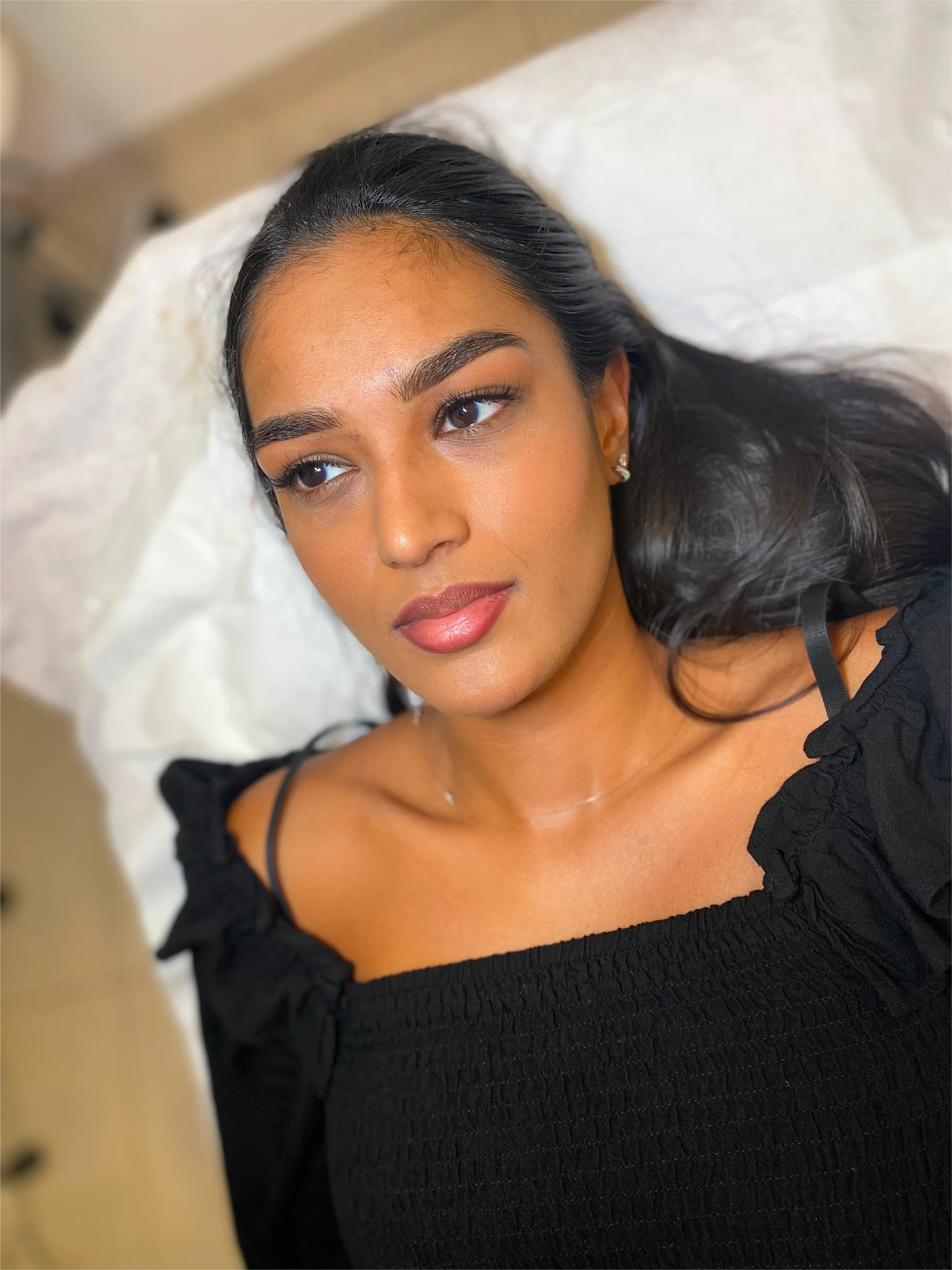 photo d'une modele pour une prestation de microblading