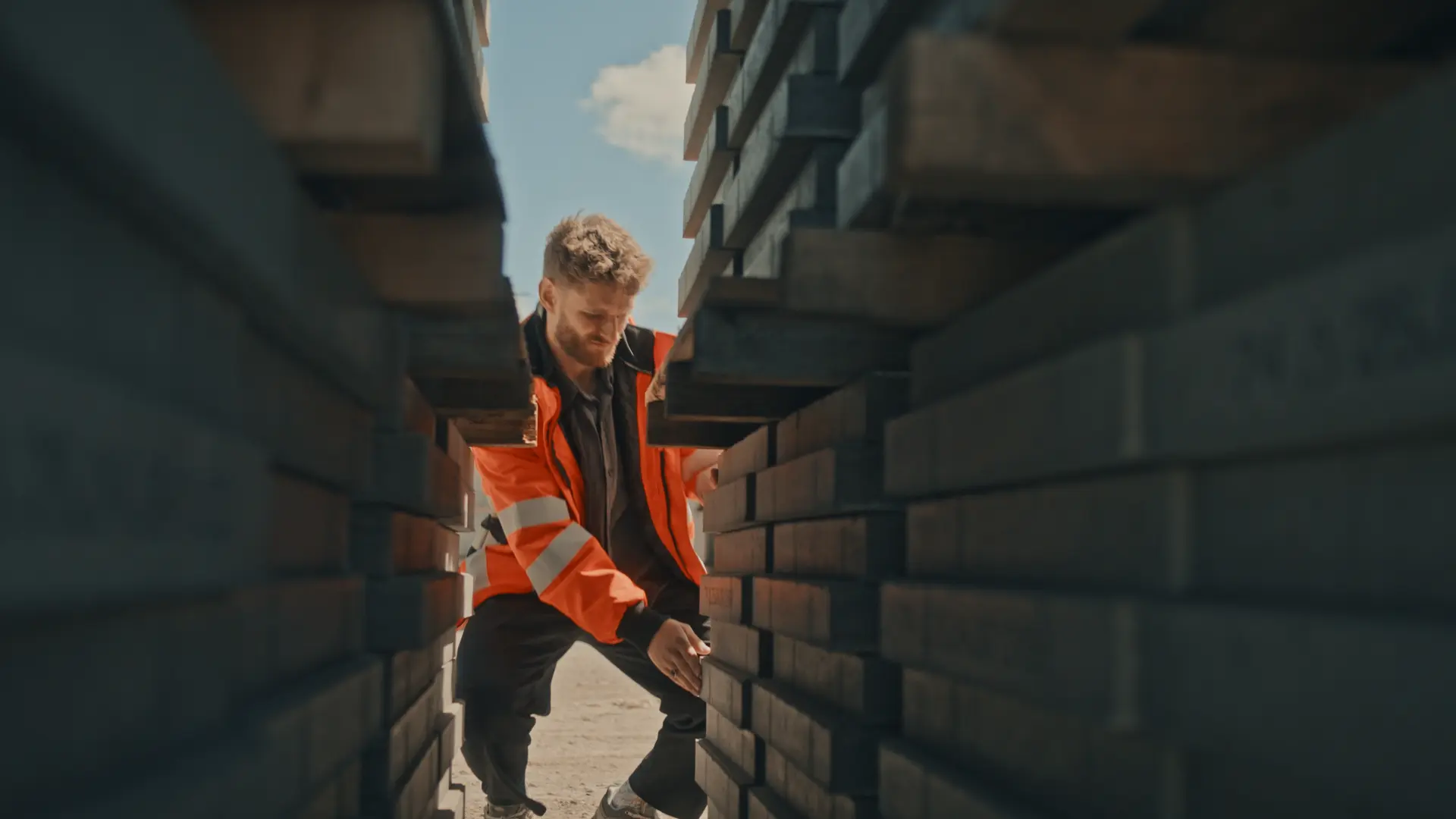 IBF beton - still fra Absent wall video