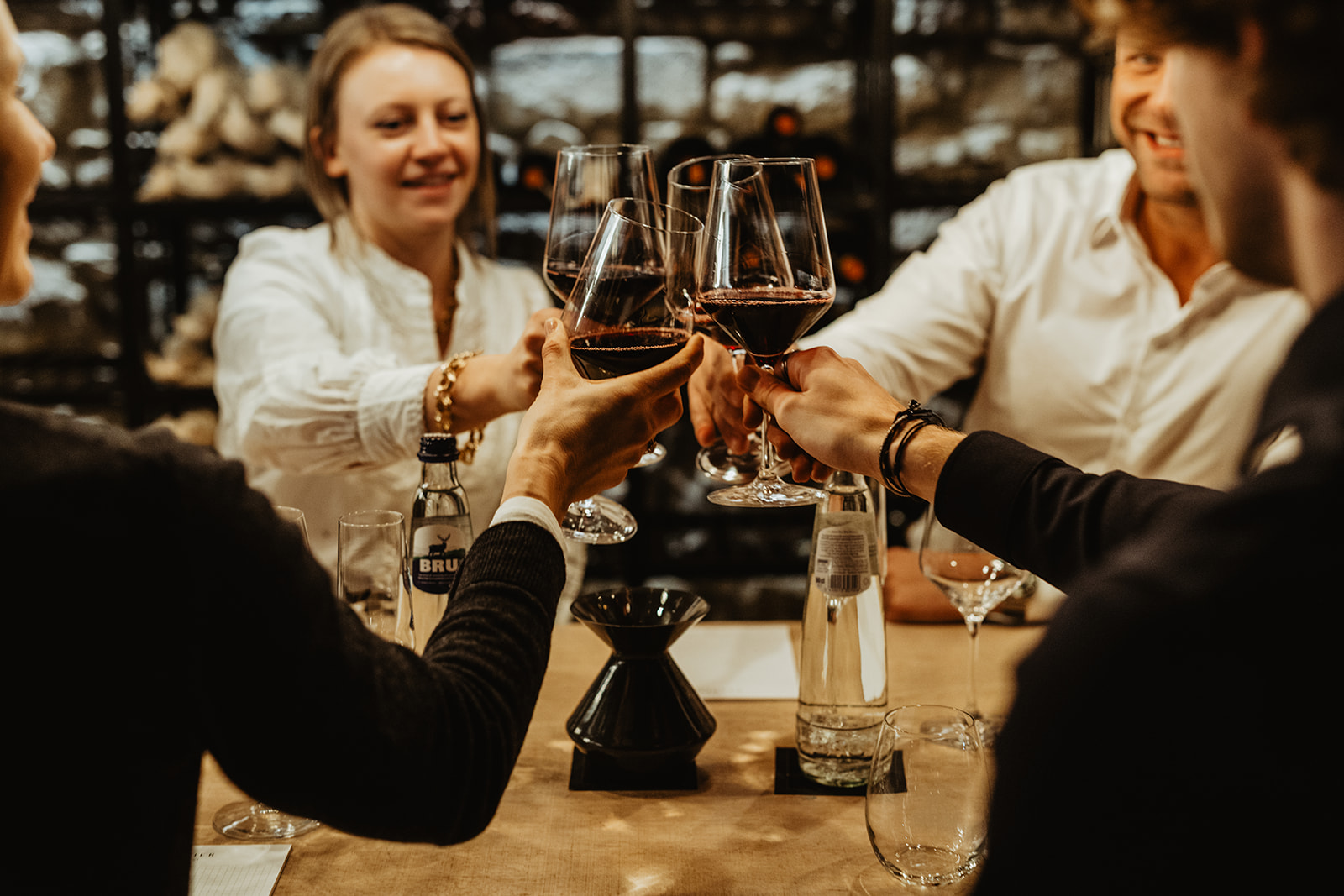 Wine tasting dans le caves du Sanglier des Ardennes