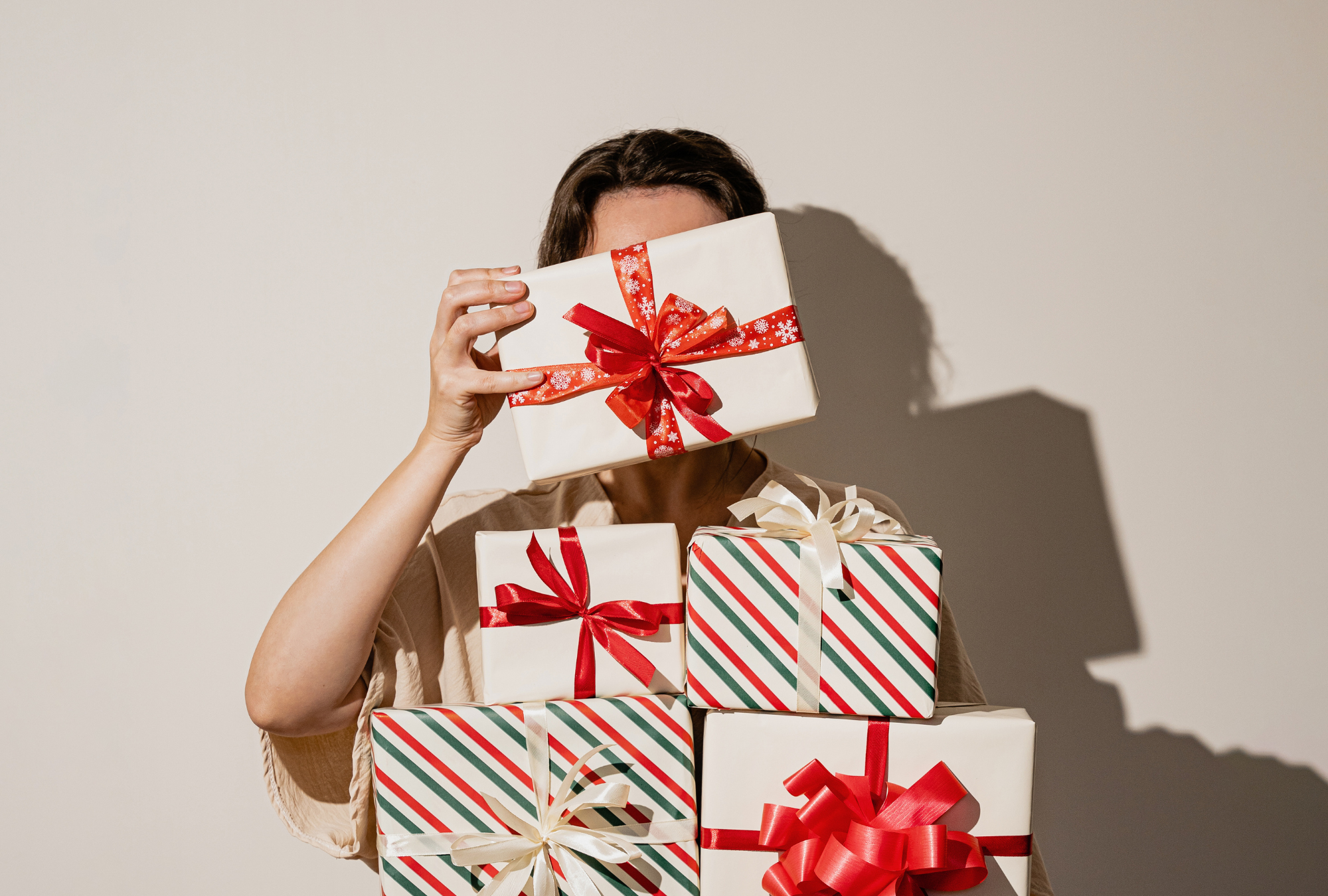 2025 Aesthetic Gift Guide: Treatments and Skincare That Make the Perfect Holiday Present