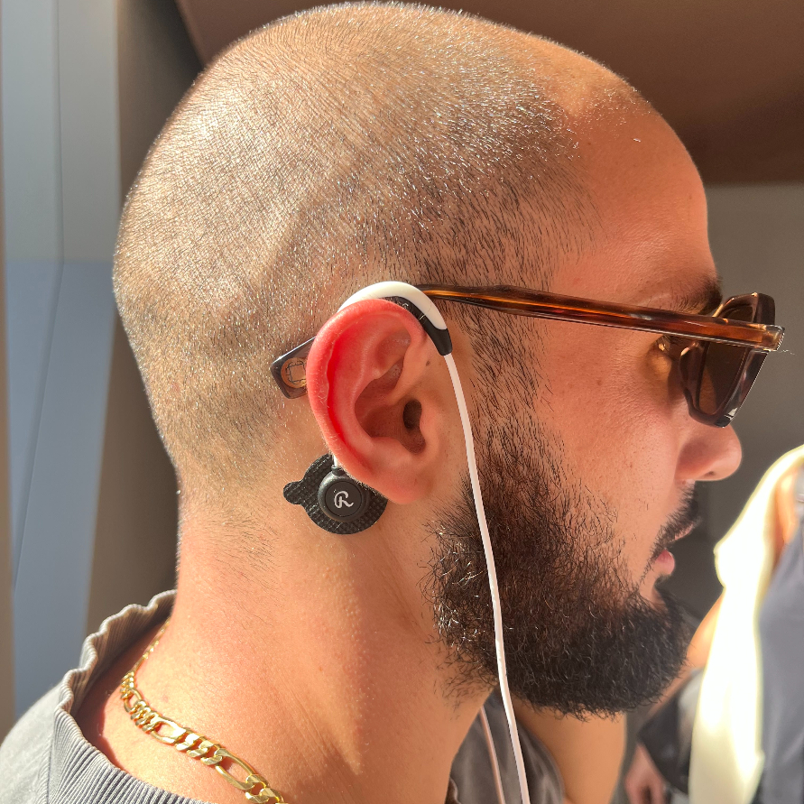 Men using Roga device