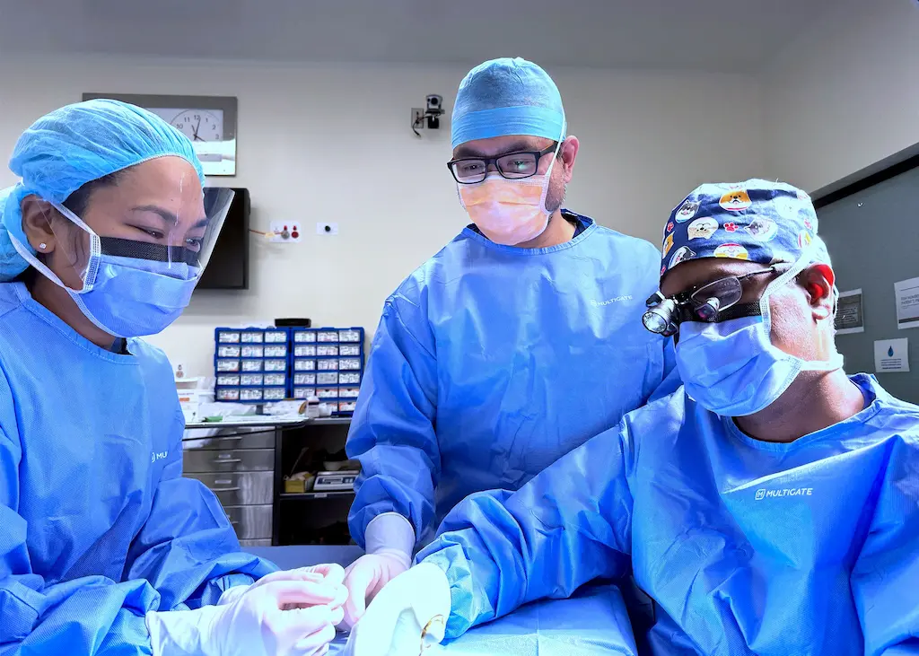 Hills Surgical Oncology Dr Muzib Abdul-Razak Surgical Oncologist Head and Neck Surgeon Sydney Hills Wahroonga
