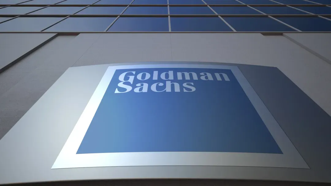 Goldman Sachs glänzt mit Rekordquartal im Aktienhandel – Gewinne deutlich über Erwartungen