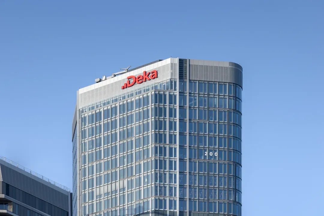 Deka steigert Vertrieb deutlich und liefert solides Halbjahresergebnis