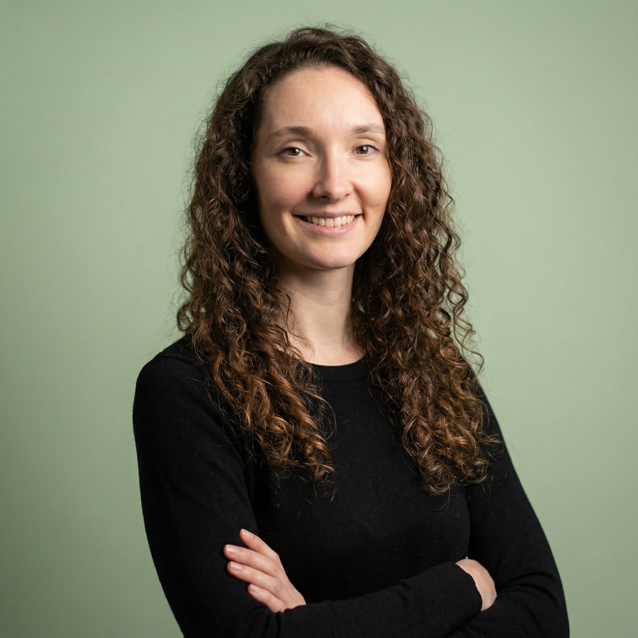 Dr Elise Hutchinson