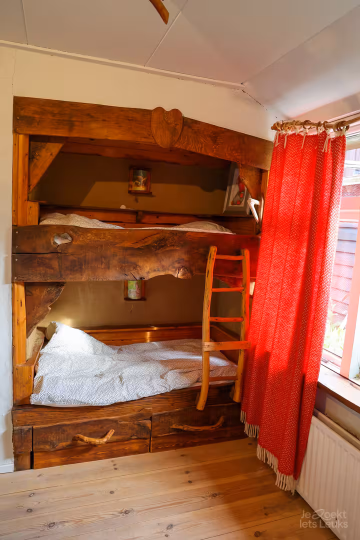 Overnachten bij Vakantiehuis (14 personen) en vakantieboerderij (20 personen) De Emmerdennen in Drenthe via JeZoektIetsLeuks