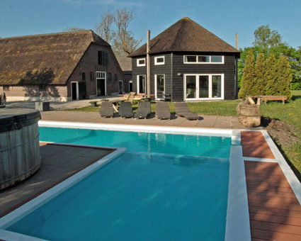 Neem contact op met Vakantielodge met zwembad via JeZoektIetsLeuks