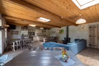 Overnachten bij Ezelgasterij aan de Maasheggen in Noord-Brabant via JeZoektIetsLeuks