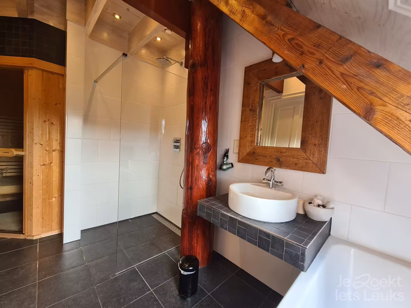 Overnachten bij `t Bullekroffie in Noord-Holland via JeZoektIetsLeuks