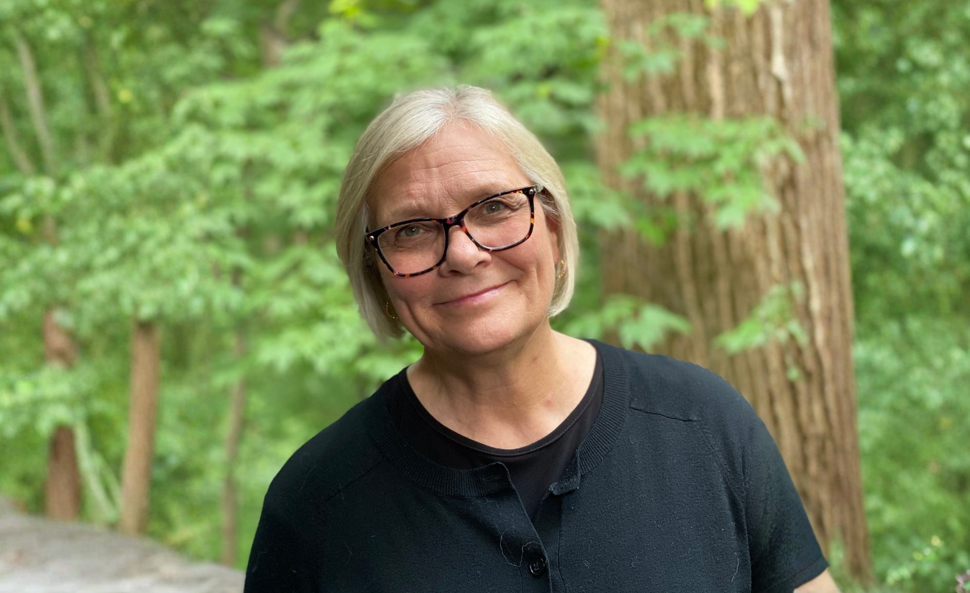 How Dr. Laura, a Virginia Retiree, Uses GetSetUp to Stay Fit, Creative, and Balanced