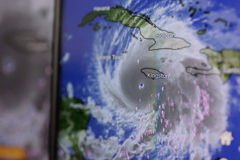 Hurricane Melissa makes landfall in Jamaica