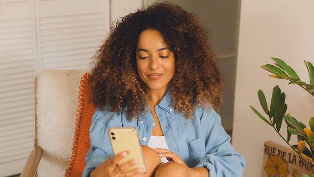 Image of woman filling out intake at heyjane.com on her phone
