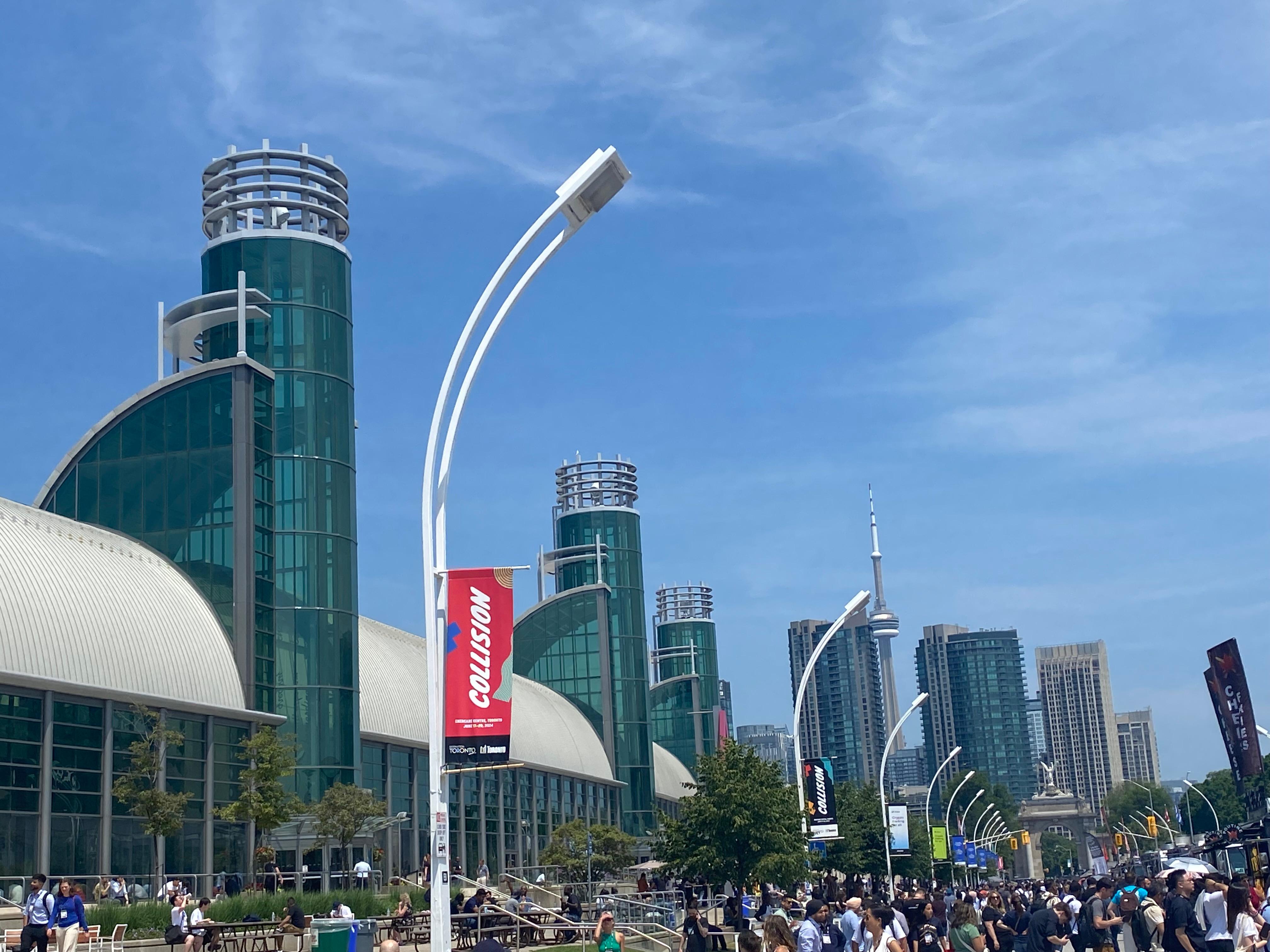 Collision 24 photo 12