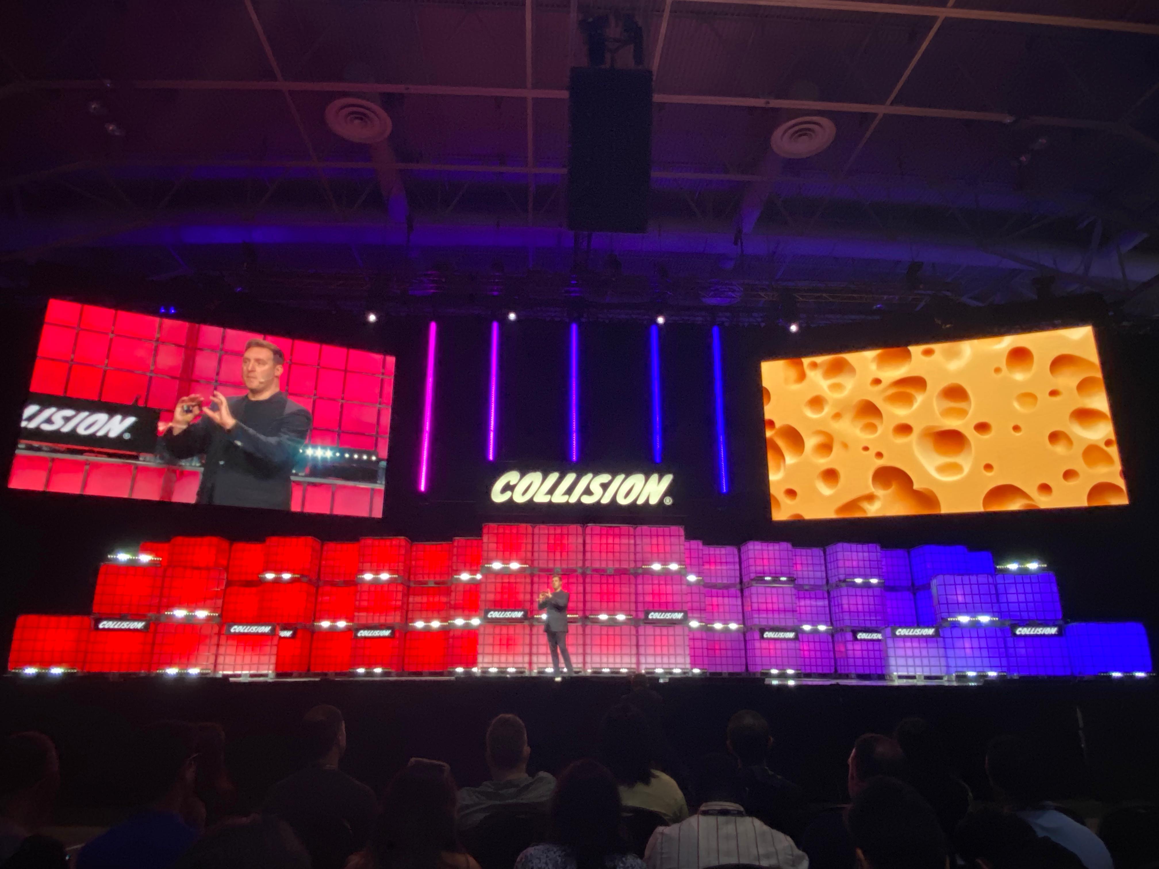 Collision 24 photo 13