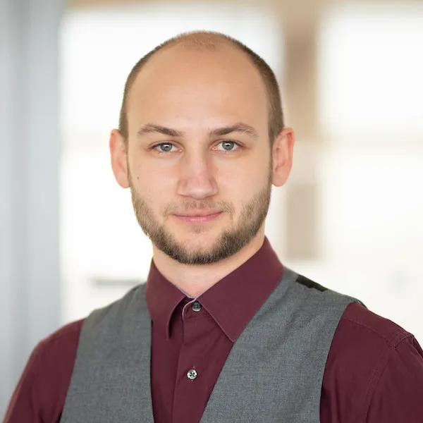 Dr. Fabian Küppers