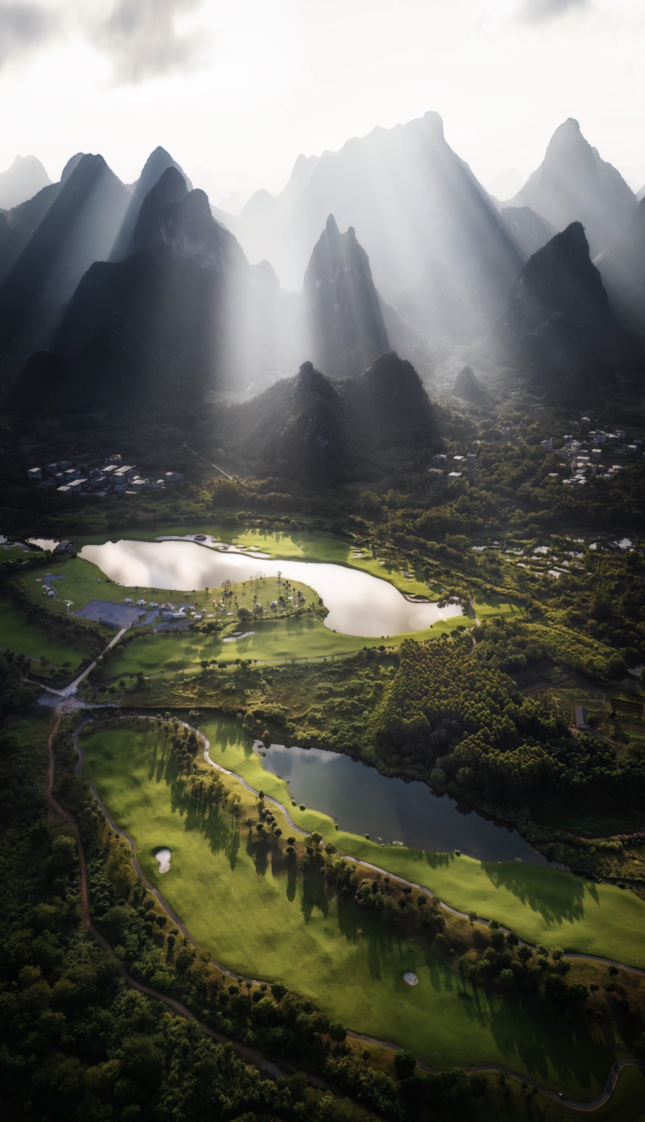 An 18-day private journey linking Shanghai, Guilin & Yangshuo, Kunming, Dali, Lijiang, Shangri-La, Chengdu, Xi’an, and Beijing, combining city icons, minority cultures, mountain drama, and south China river scenery.