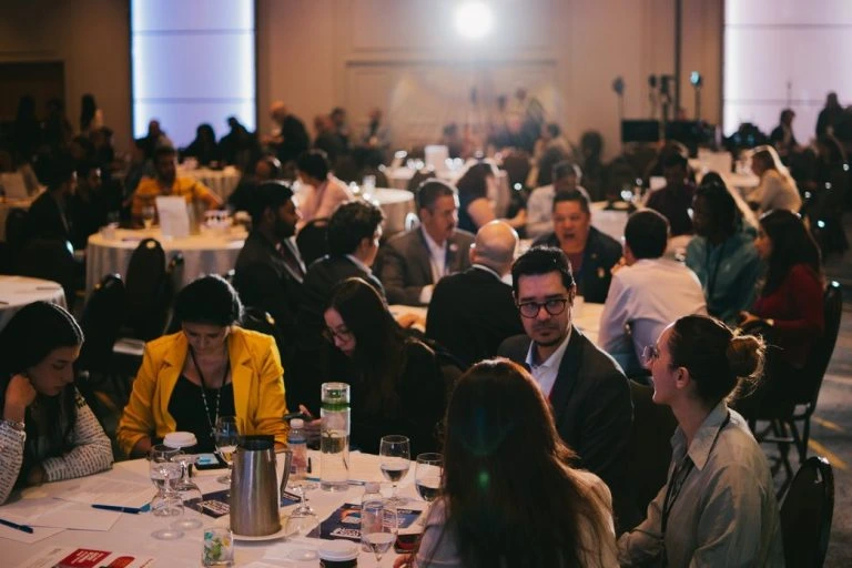 Audience discussion of the talk Digital Marketing for Financial Services New York Summit — Digital marketing conference