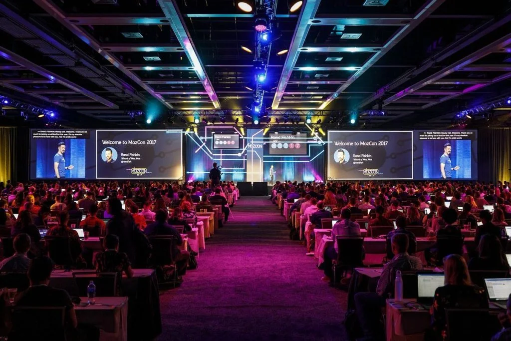 Presentation in the main hall at the Digital Marketing Conference