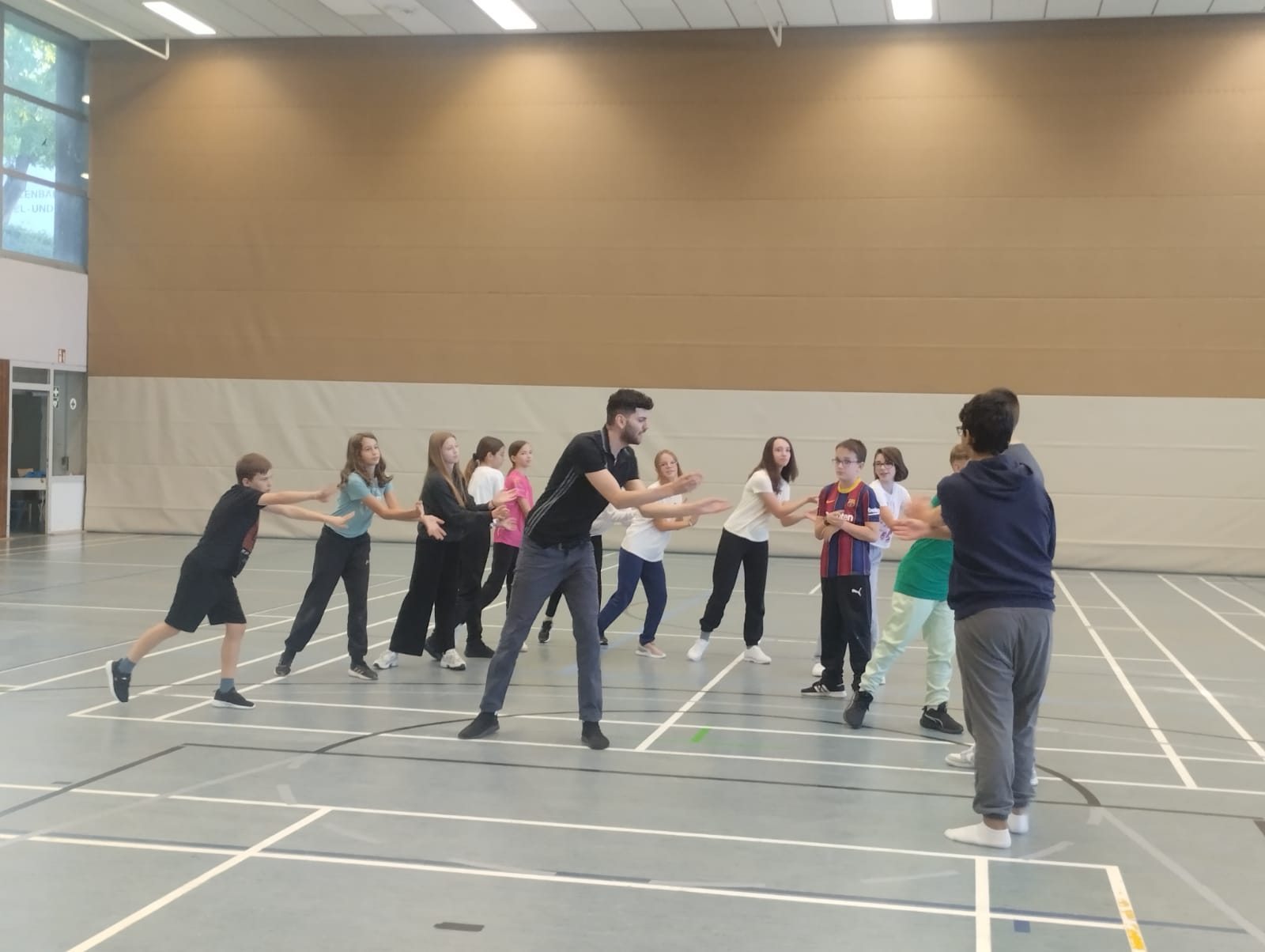 Hip-Hop-/Streetdance-Workshop für die MOSA-Schüler:innen der Klassenstufe 7