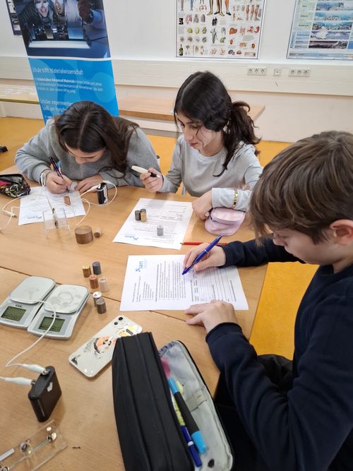 Handyprojekt mit den Klassen 7abc