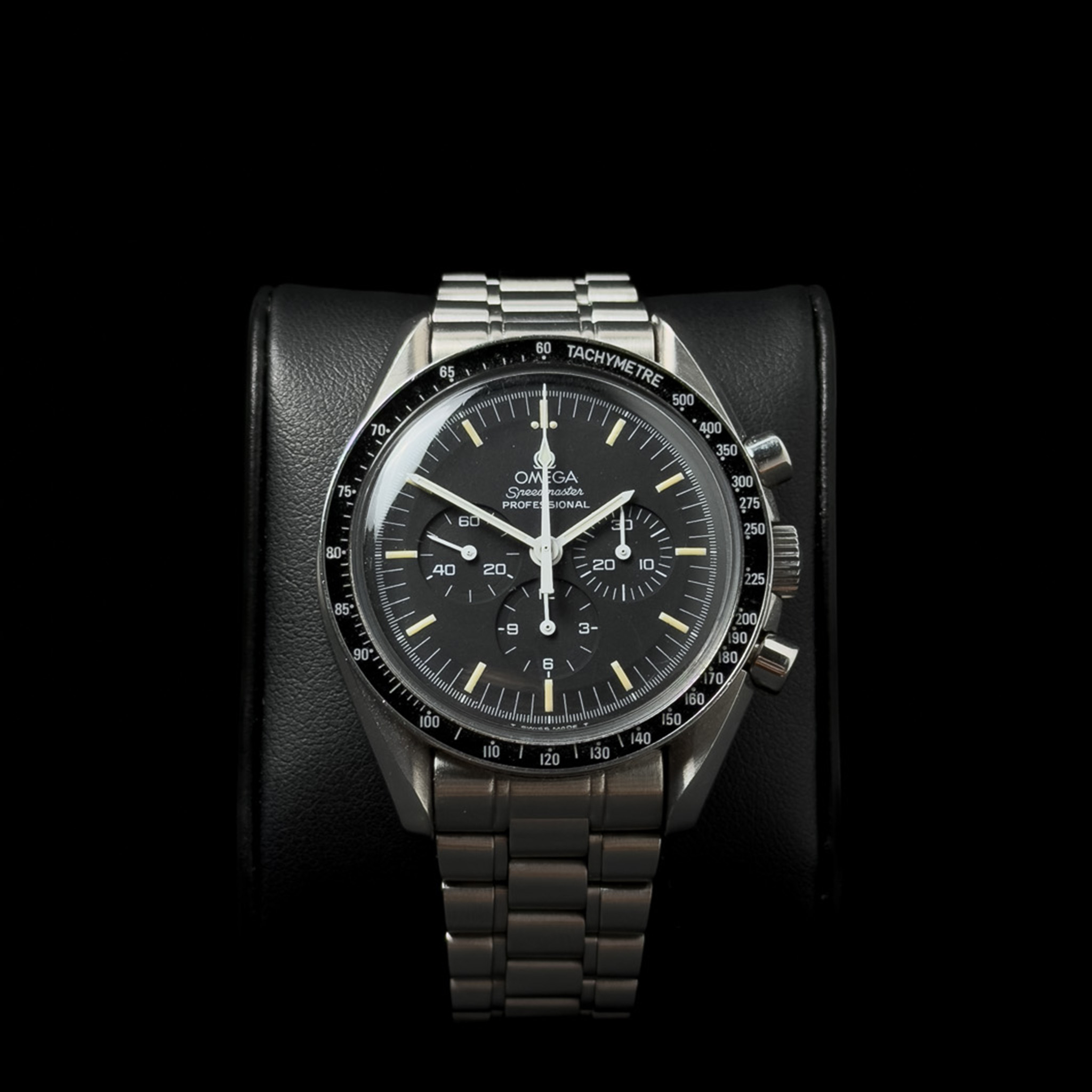 Omega Speedmaster Moonwatch 145.022