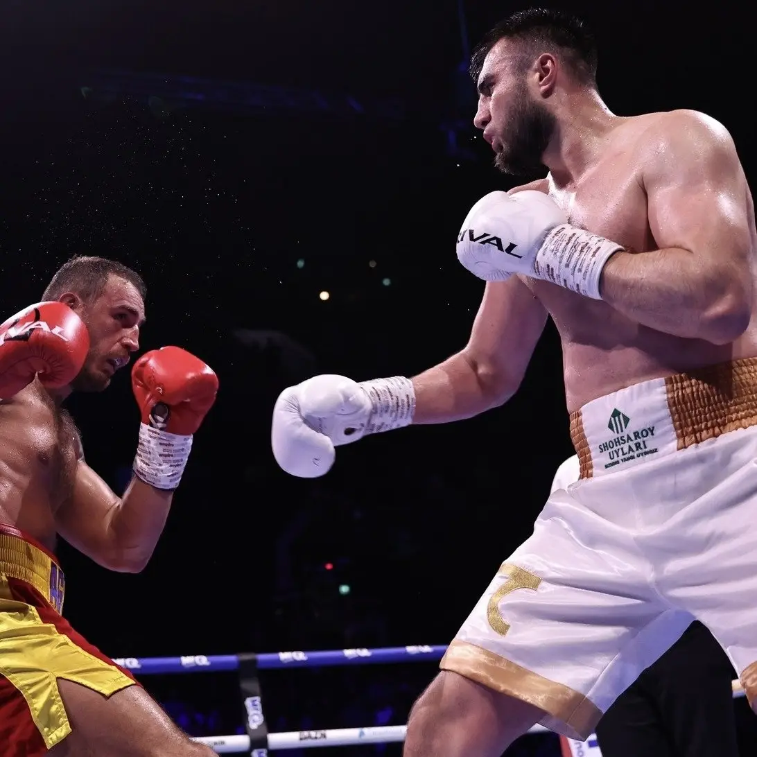 Jalolov secured another professional victory in Manchester, but the safety-first display did little to build momentum toward bigger heavyweight showdowns.