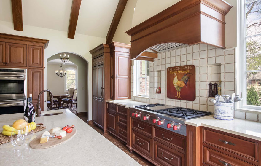 Gorgeous craftsman home with vaulted ceilings