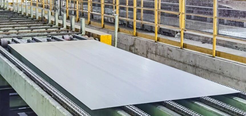 Baosteel Pioneers World's Thinnest 1.5mm Heat-Treated Wear-Resistant Steel