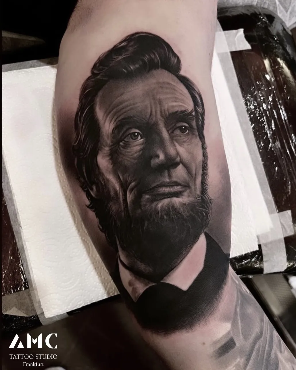 Portrait Tattoo von AMC Tattoo Studio. #1 Tattoo Studio Frankfurt