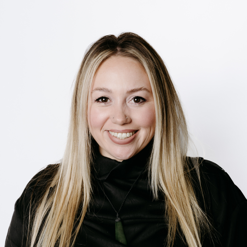 Holly Suzanne Bennett