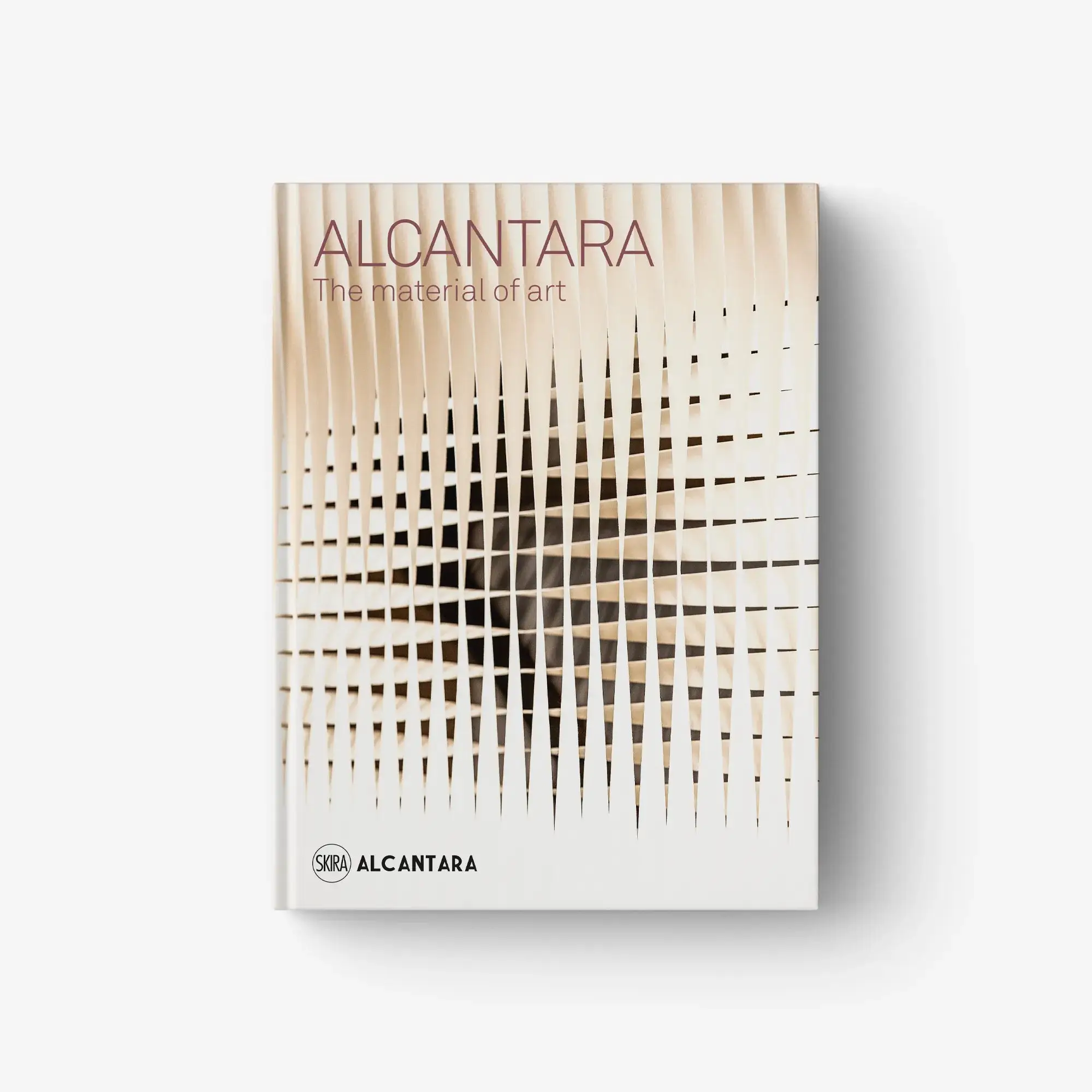 ALCANTARA. The material of art (English Edition)
