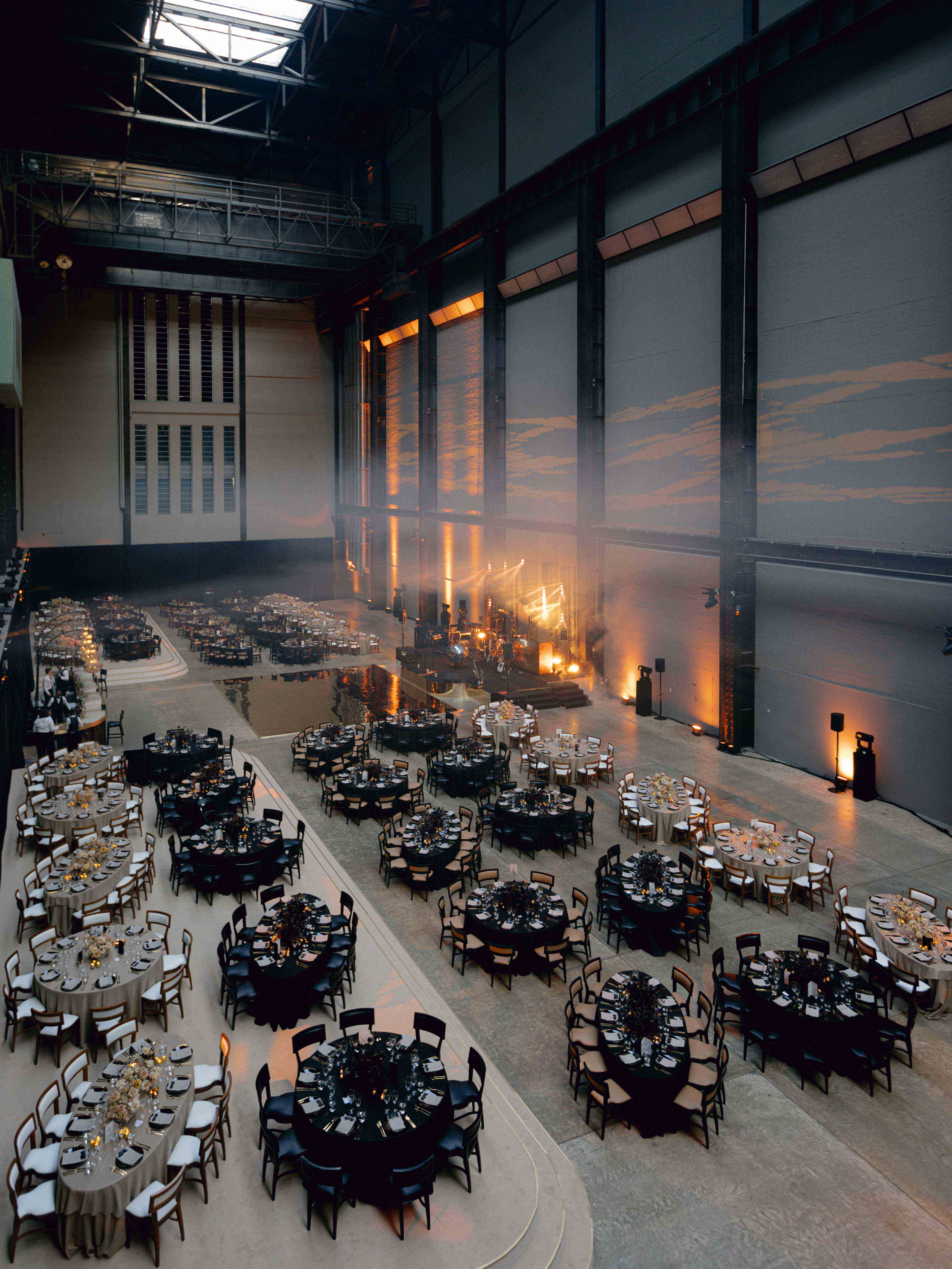 Exclusive dinner for 500 guests within the Tate Turbine Hall