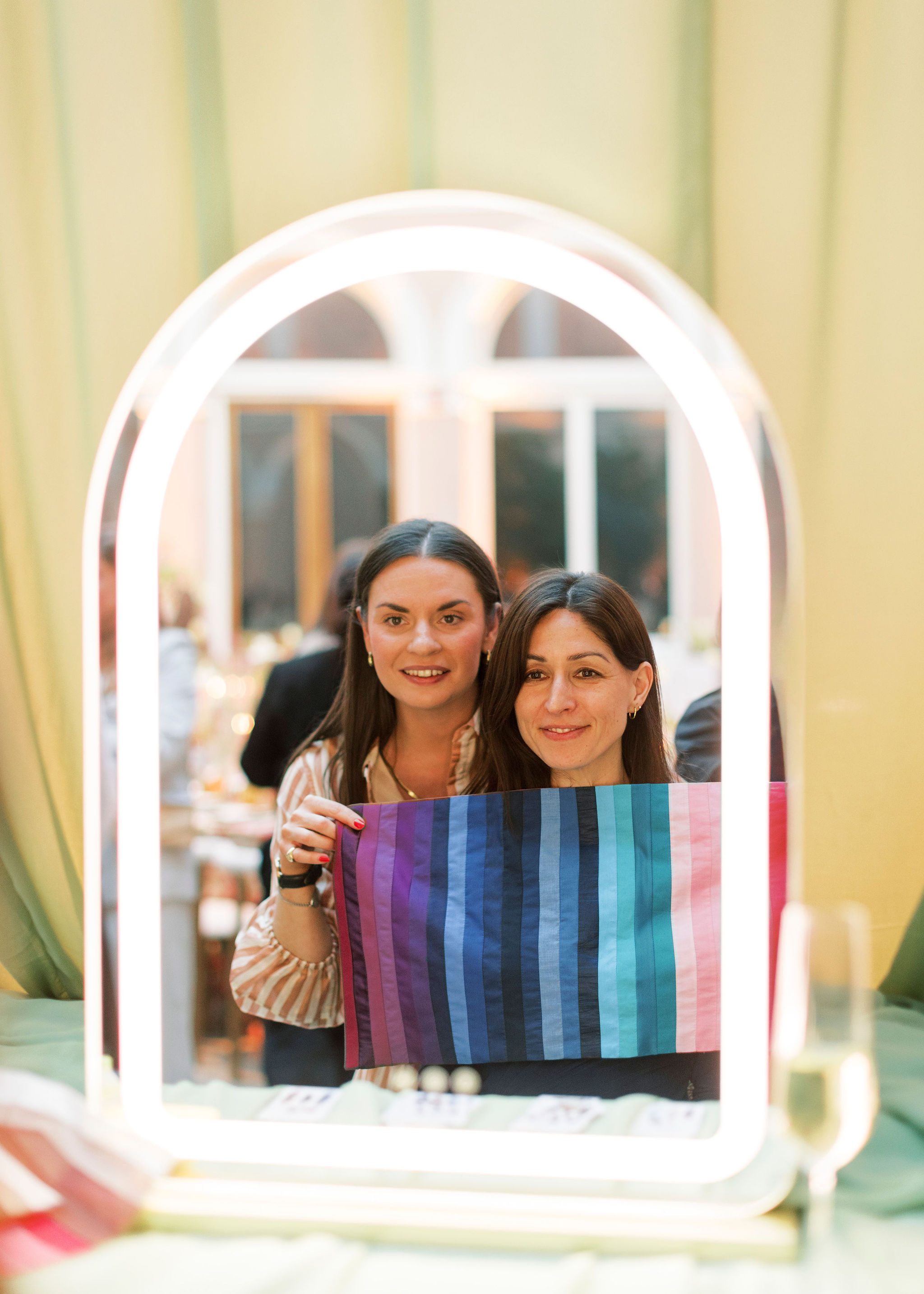 Colour read during an event an engaging activity for guests and a great ice breaker